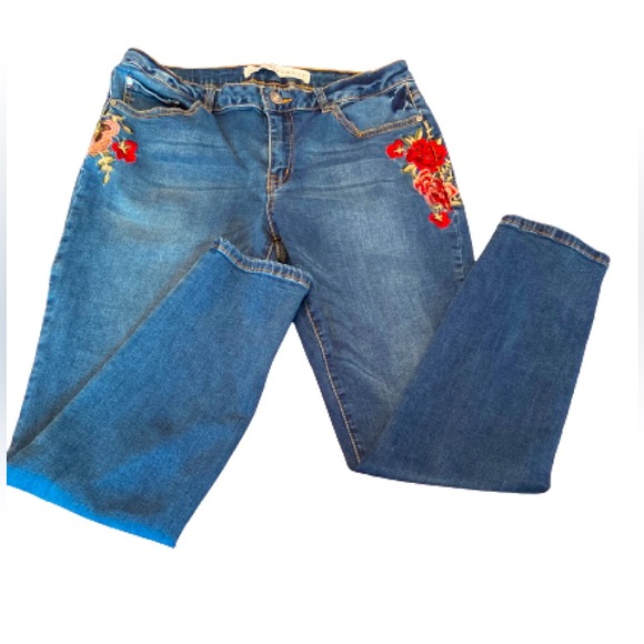 Absolutely Famous Denim - Jeans /12 absolutely Famous